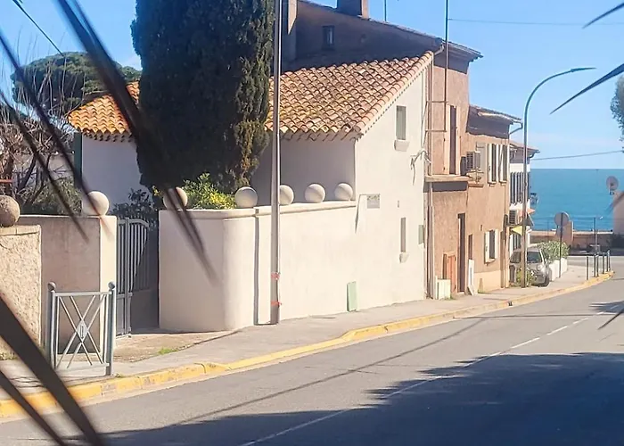 Villa Fruitier, Sunny Pool Villa Near The Sea & Beach, Domaine L'Oiseau Bleu Сент-Максим