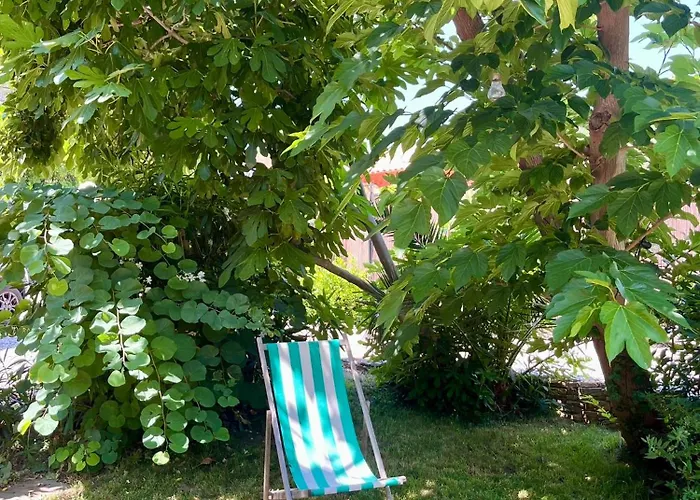 Villa Fruitier, Sunny Pool Villa Near The Sea & Beach, Domaine L'Oiseau Bleu Вилла *