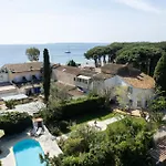 Fruitier, Sunny Pool Near The Sea & Beach, Domaine L'oiseau Bleu