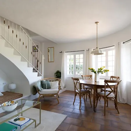 Maison Fruitier With Pool At 15m From The In Villa