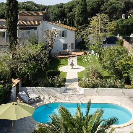 Maison Fruitier With Pool At 15m From The In Villa