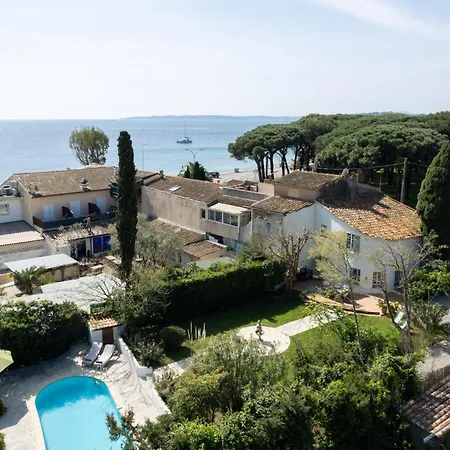 Fruitier, Sunny Pool Near The Sea & Beach, Domaine L'oiseau Bleu